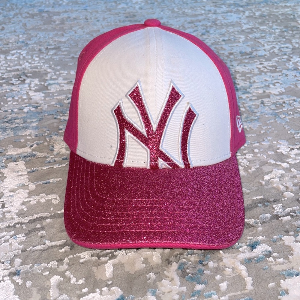 NWT! NY Yankees sparkly girls baseball cap